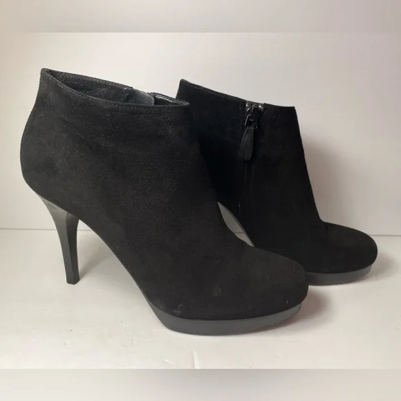 Balenciaga suede ankle boots heels black 40